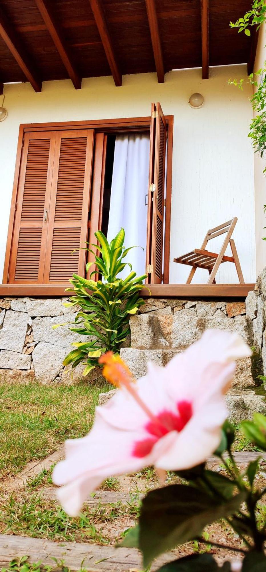 Casa Dos Ventos Hospedagem Praia Do Rosa Extérieur photo